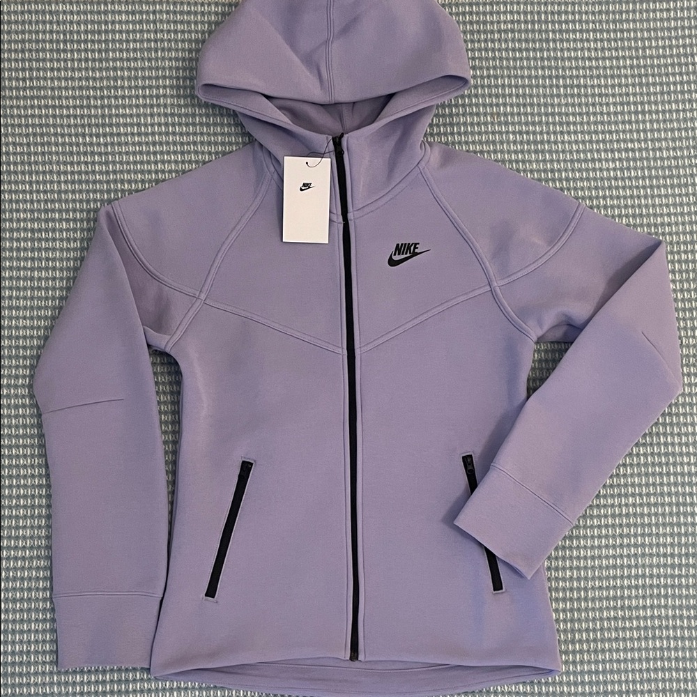 Brand new! Nike Women’s Full-Zip Hoodie  Tech Fleece Windrunner